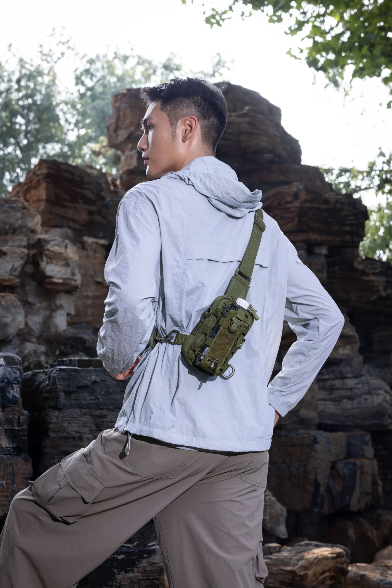 Outdoor Tactical Chest Bag Walkie-Talkie Nylon Cloth Bag Outdoor Sports Cycling Fitness Backpack Key Bag Multi-Pocket Bag Student