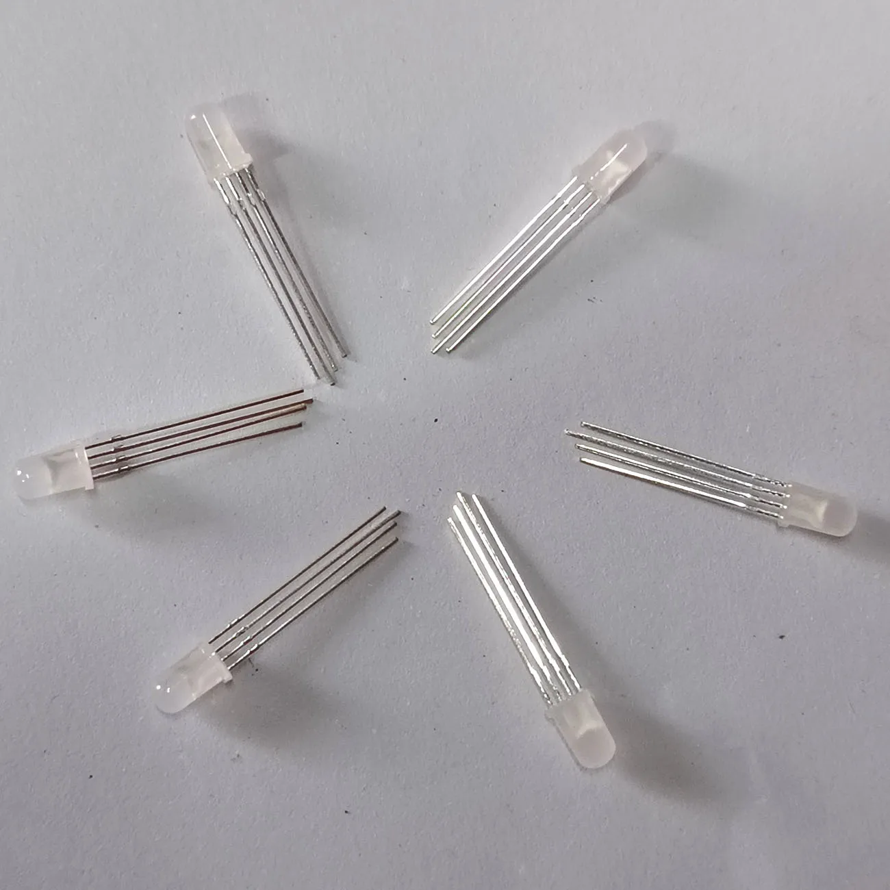 50PCS 5MM High Brightness Full Color LED Light Emitting Diode Four Pin Red Green Blue Three Color RGB Seven Color Light