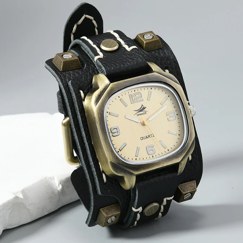 Men's Vintage Hip Hop Punk Quartz Watch - Handmade Rivet Genuine Leather Strap Fashion Accessory