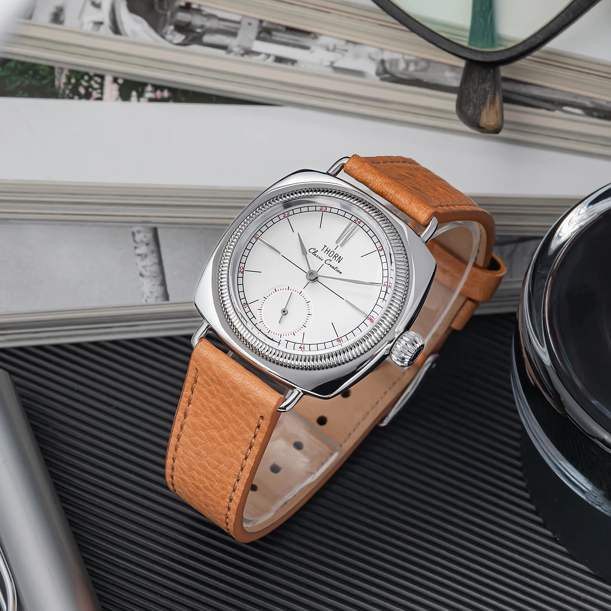 THORN T017 Quartz Watch Sapphire Glass 100M Waterproof Small Seconds Genuine Leather Strap Men Women Couples Wristwatch