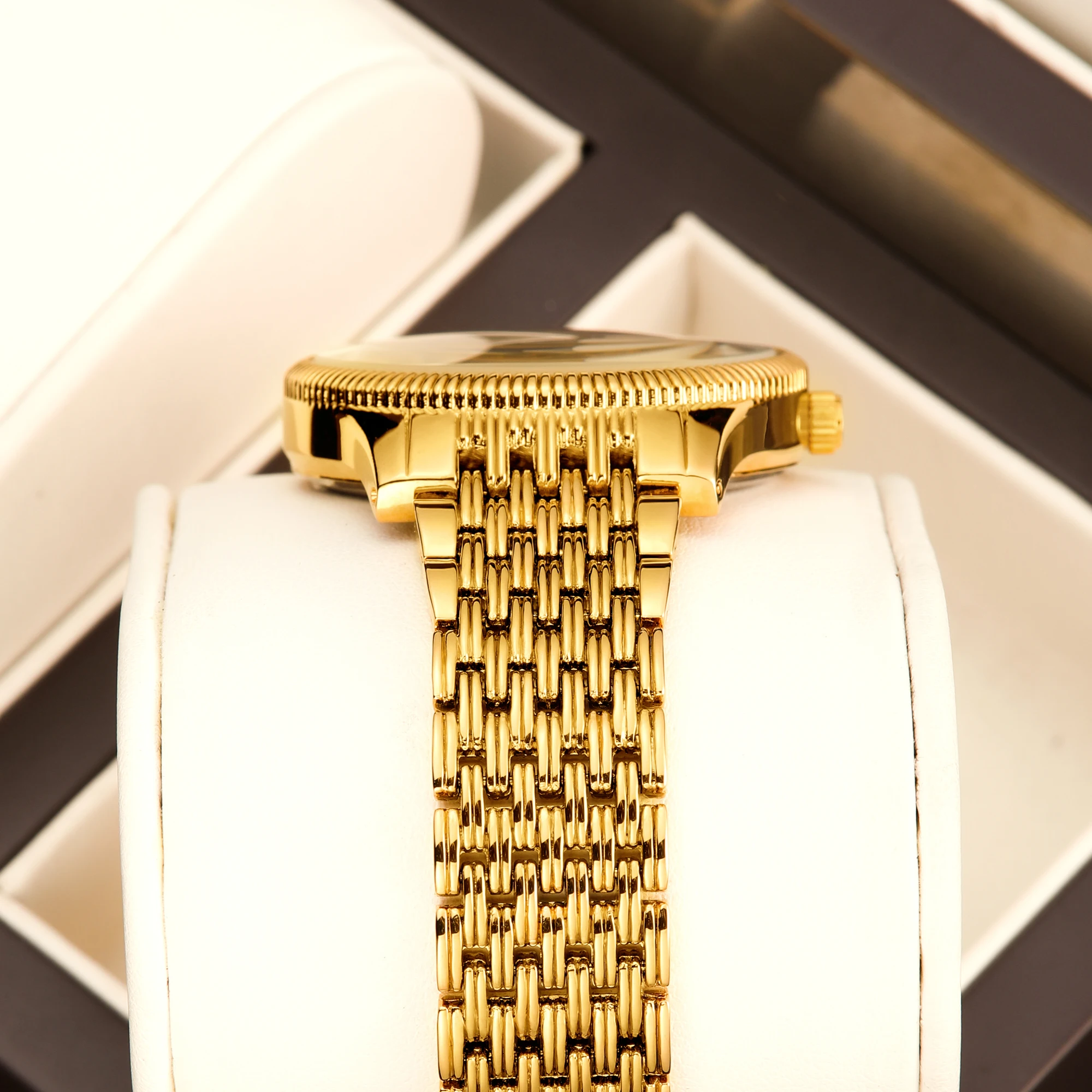 Fashionable Men’s and Women’s Steel-Strap Bracelet Watches: Minimalist, Business-Style, Couples’ Watches, Water-Resistant Reloj