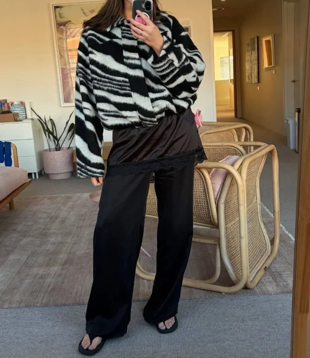 Women Zebra Print Faux Fur Jacket Lapel Collar Fluffy Long Sleeve Cropped Coat  Autumn Warm Winter Casual Chic Street Top 2026