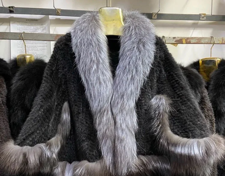 Ms.MinShu Women's Shawl Sleeveless Hand Woven Natural Mink Cape With Fox Fur Collar Trim