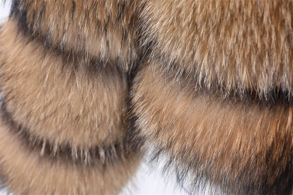 2026 Maomaokong Real Fur Coat Women Natural Raccoon Fur Jacket Female Winter Warm Fox Fur Coat High Quality Long Sleeve With Hat