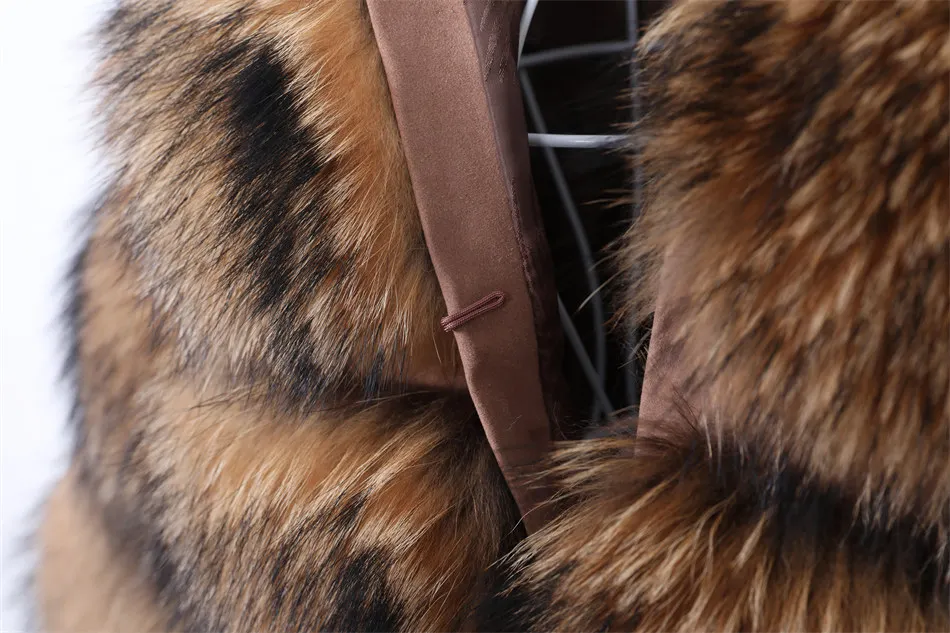 2026 Maomaokong Real Fur Coat Women Natural Raccoon Fur Jacket Female Winter Warm Fox Fur Coat High Quality Long Sleeve With Hat