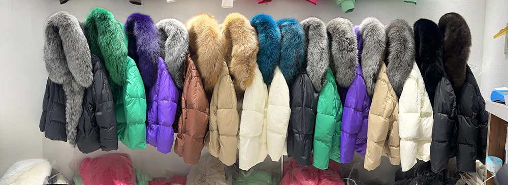 New Fashion Outerwear Puffer Jacket 2024 Women Coat White Duck Down Jacket Super Large Real Silver Fox Fur Collar Hooded