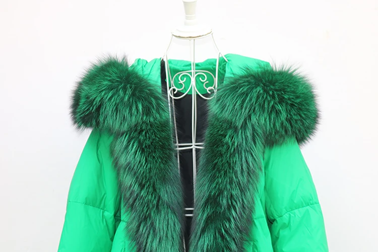 New Fashion Outerwear Puffer Jacket 2024 Women Coat White Duck Down Jacket Super Large Real Silver Fox Fur Collar Hooded