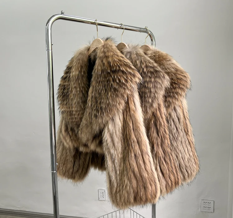 Women's Winter Korean Fashion Short Slim Fit Real Raccoon Fur Jacket Large Lapel Sexy Office Lady Style 2025