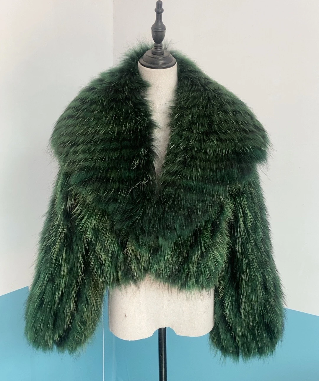 Women's Winter Korean Fashion Short Slim Fit Real Raccoon Fur Jacket Large Lapel Sexy Office Lady Style 2025