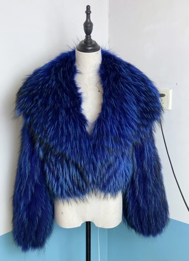 Women's Winter Korean Fashion Short Slim Fit Real Raccoon Fur Jacket Large Lapel Sexy Office Lady Style 2025