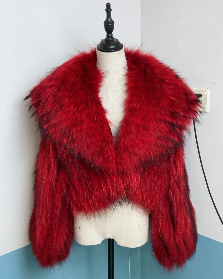 Women's Winter Korean Fashion Short Slim Fit Real Raccoon Fur Jacket Large Lapel Sexy Office Lady Style 2025