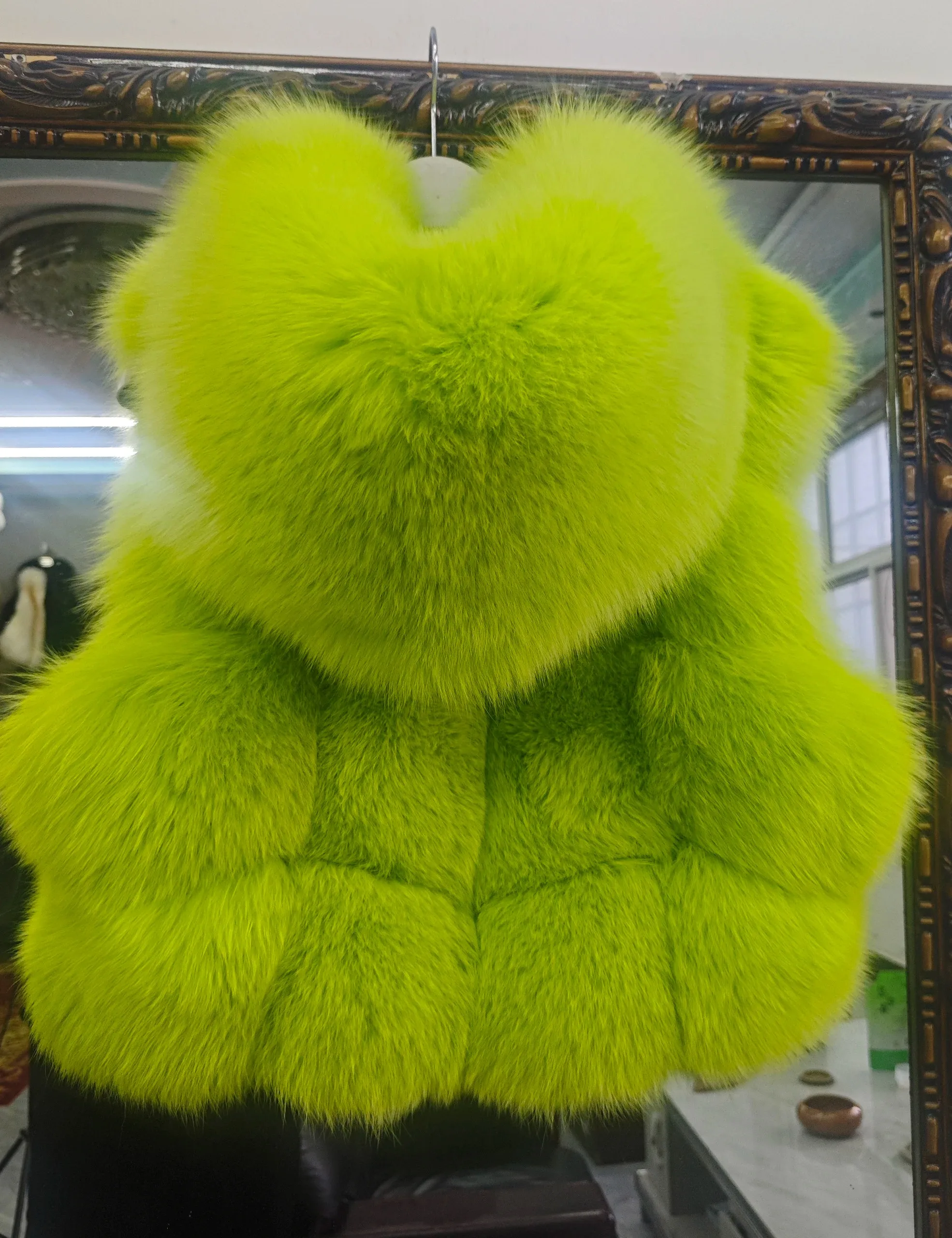 Women's Hooded Fox Fur Vest Coat Short 2025 Fur Outerwear Fashionable And Elegant
