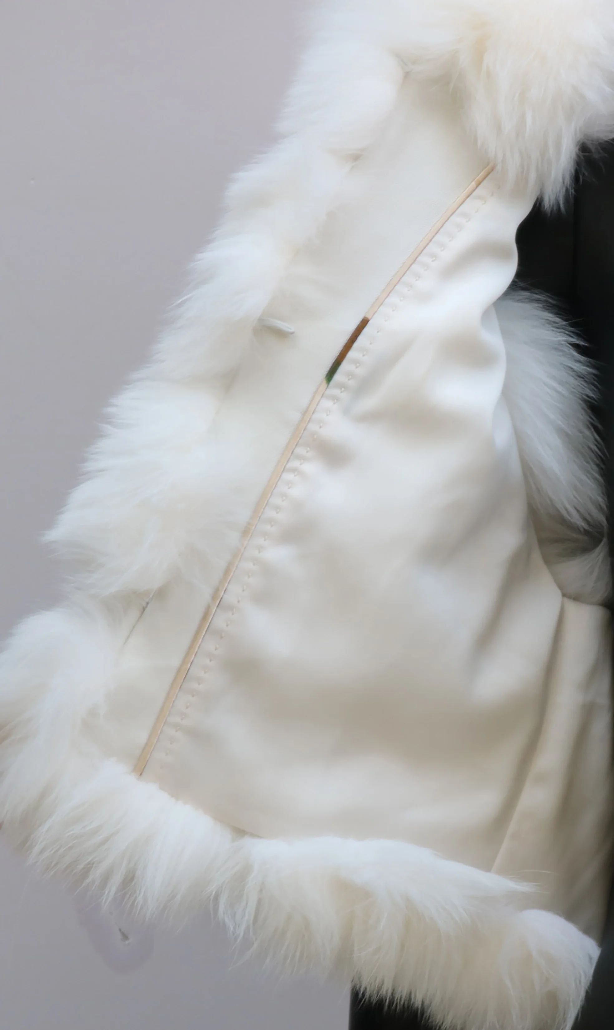Women's Hooded Fox Fur Vest Coat Short 2025 Fur Outerwear Fashionable And Elegant
