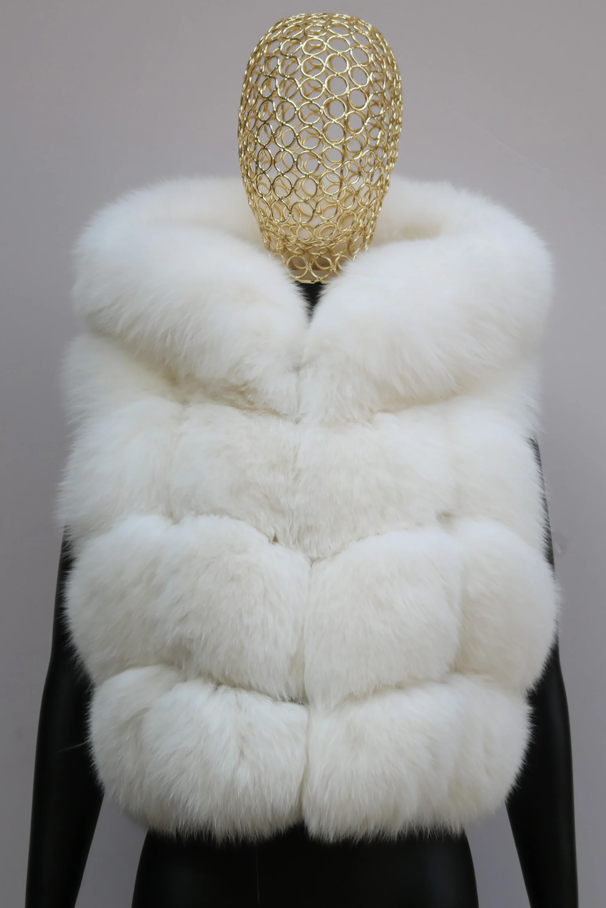 Women's Hooded Fox Fur Vest Coat Short 2025 Fur Outerwear Fashionable And Elegant