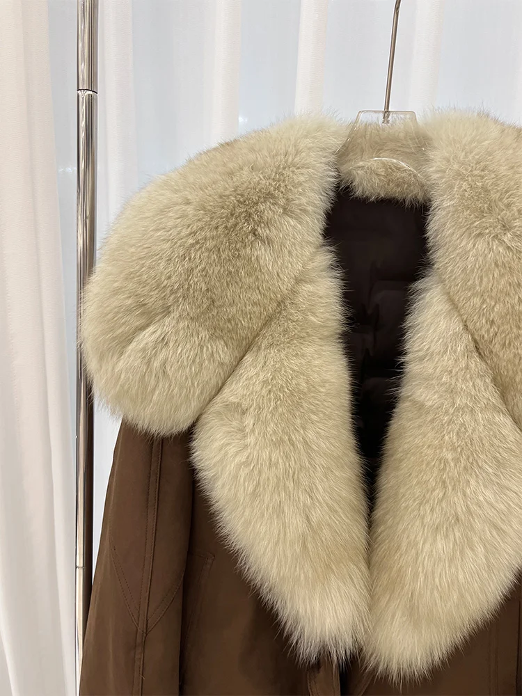 2025 New Fashion Winter Natural Real Fox Fur Collar Goose Down Parkas Jackets Womens Luxury Clothing