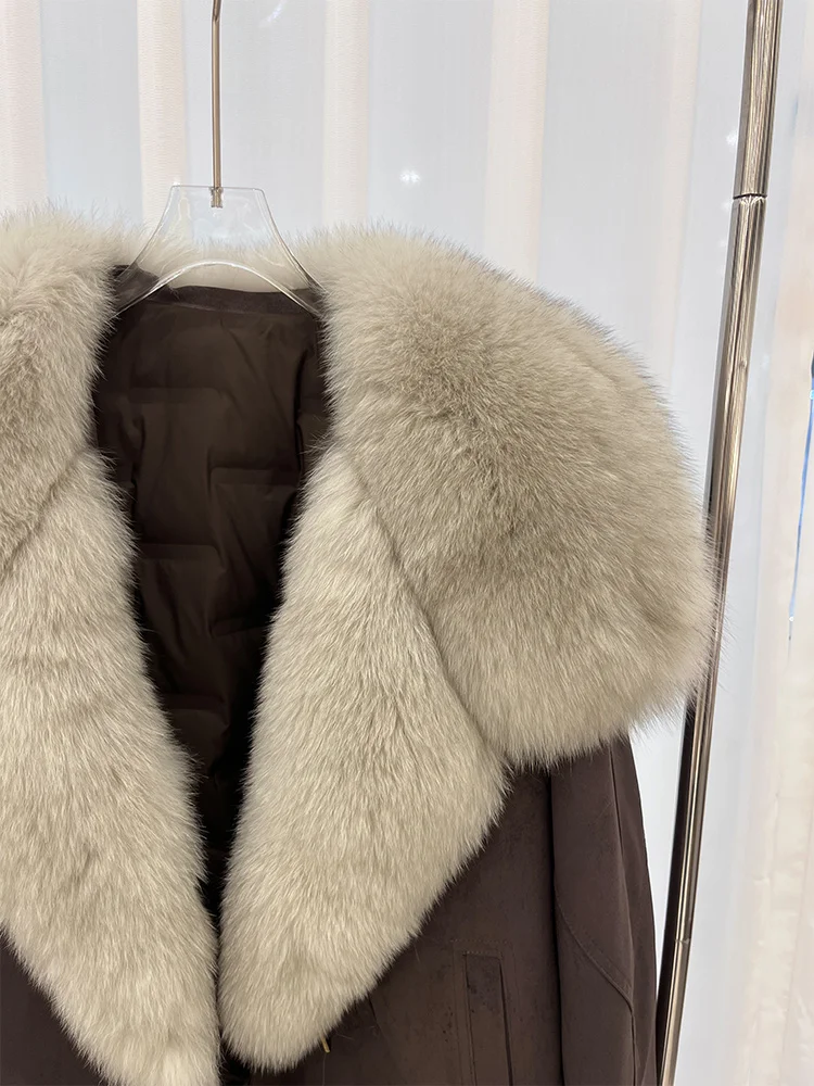 2025 New Fashion Winter Natural Real Fox Fur Collar Goose Down Parkas Jackets Womens Luxury Clothing