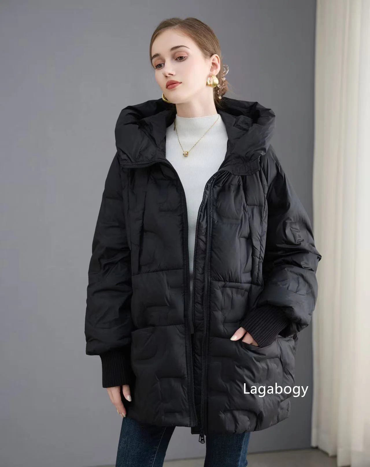 Lagabogy Autumn 2025 Winter Down Jacket Women Casual Loose Oversize White Duck Coat Warm Outerwear Hood Style Coat Office Lady