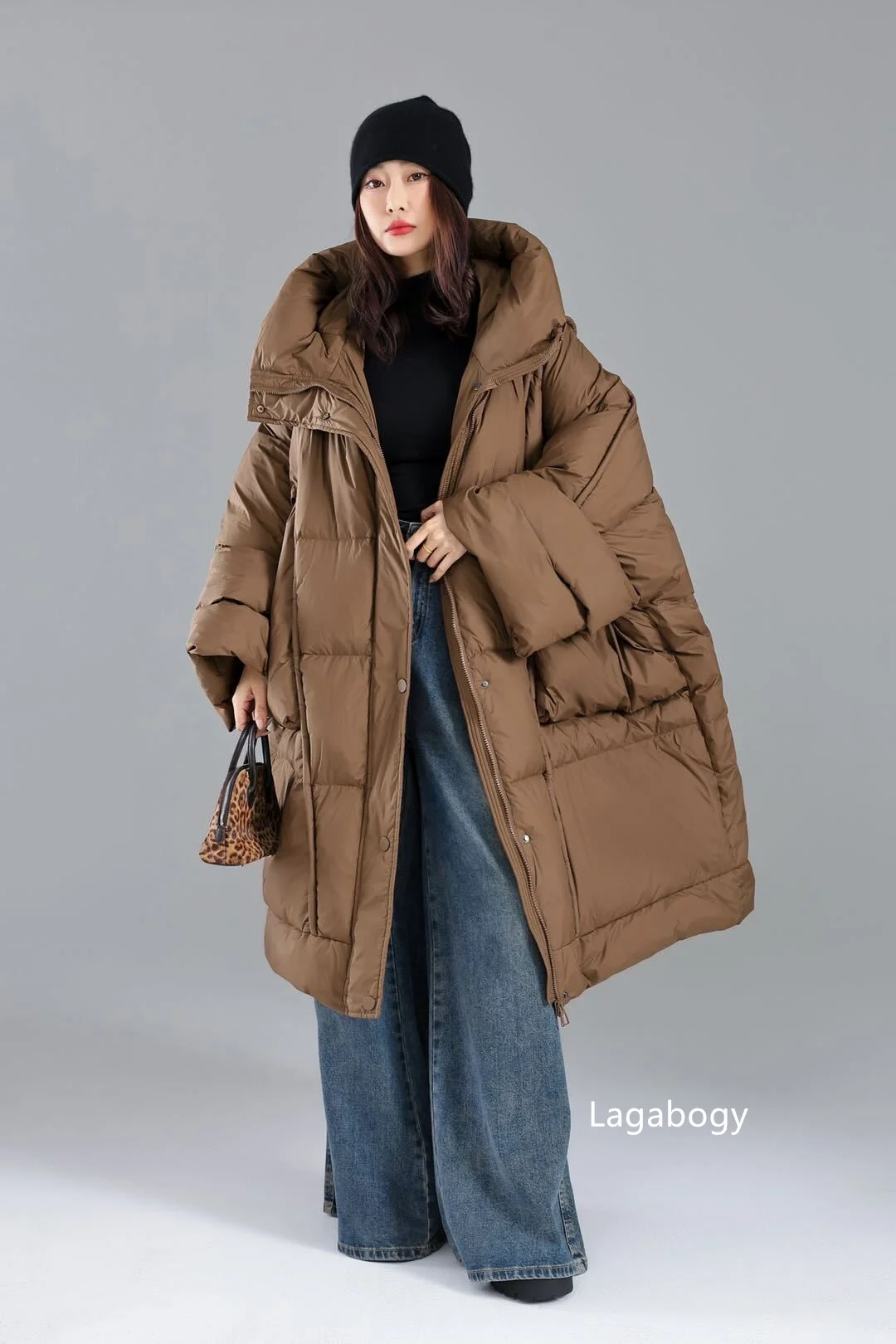 Lagabogy 2026 Loose Long Puffer Jacket Winter Women Hooded White Duck Down Coat Thick Female Parka Snow Fluffy Warm Outwear New