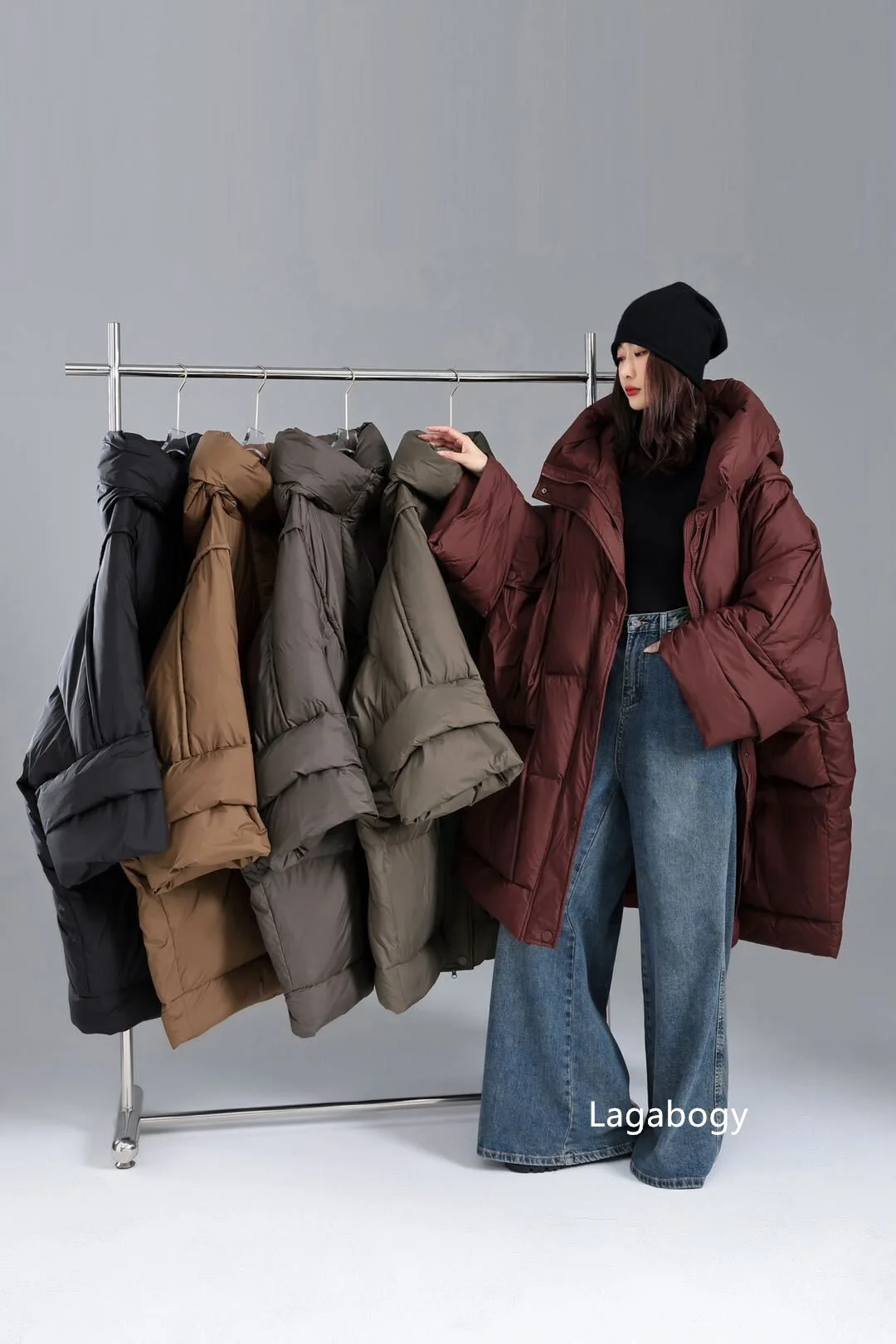 Lagabogy 2026 Loose Long Puffer Jacket Winter Women Hooded White Duck Down Coat Thick Female Parka Snow Fluffy Warm Outwear New