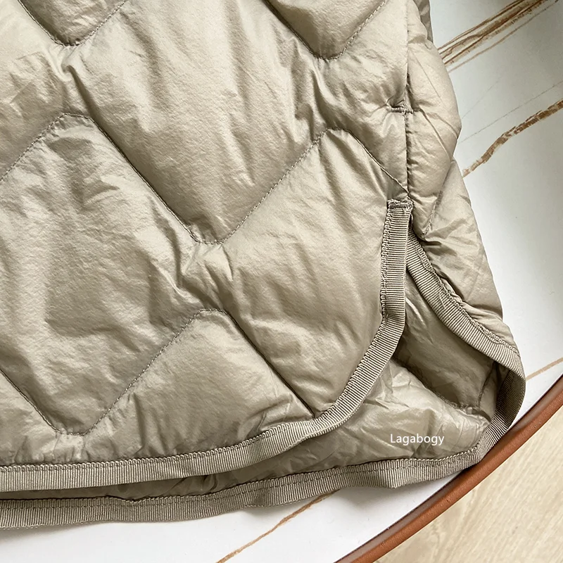 Lagabogy 2025 Autumn Winter Women Ultra Light 90% White Duck Down Jacket Female Casual Loose Puffer Coat Single Breasted Outwear