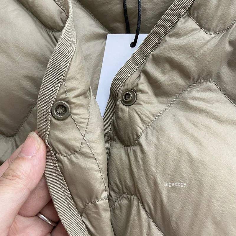 Lagabogy 2025 Autumn Winter Women Ultra Light 90% White Duck Down Jacket Female Casual Loose Puffer Coat Single Breasted Outwear
