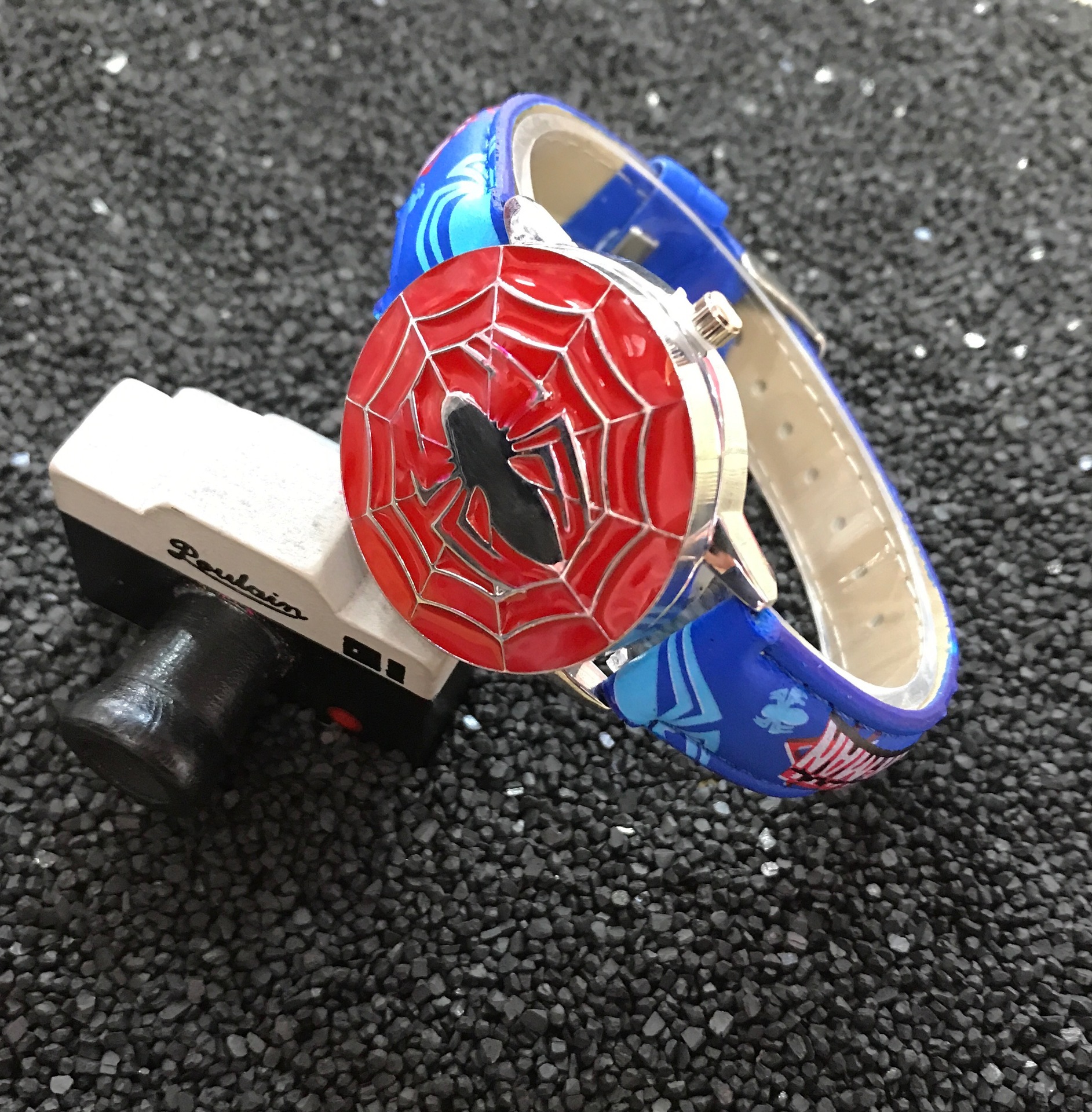 Spiderman Watches Boys Avenger Alliance Animation Cartoon Captain America Children Watch Leather Students Iron man Clock