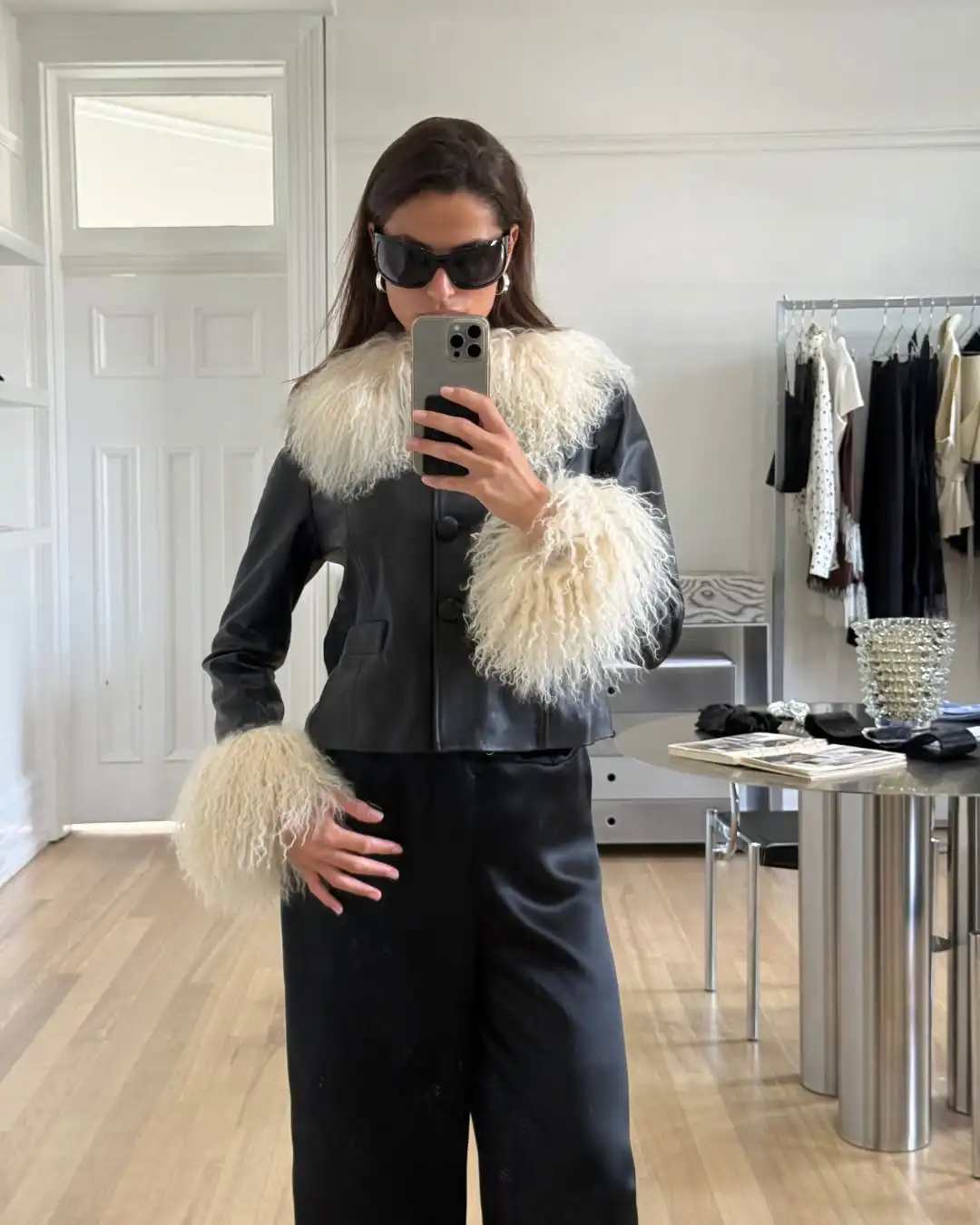 Women Faux Leather Coat With Faux Fur Spliced Collar & Cuffs Single‑breasted Button Long Sleeve Coats Autumn Vintage Lady Jacket