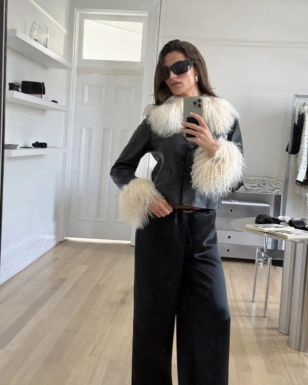 Women Faux Leather Coat With Faux Fur Spliced Collar & Cuffs Single‑breasted Button Long Sleeve Coats Autumn Vintage Lady Jacket