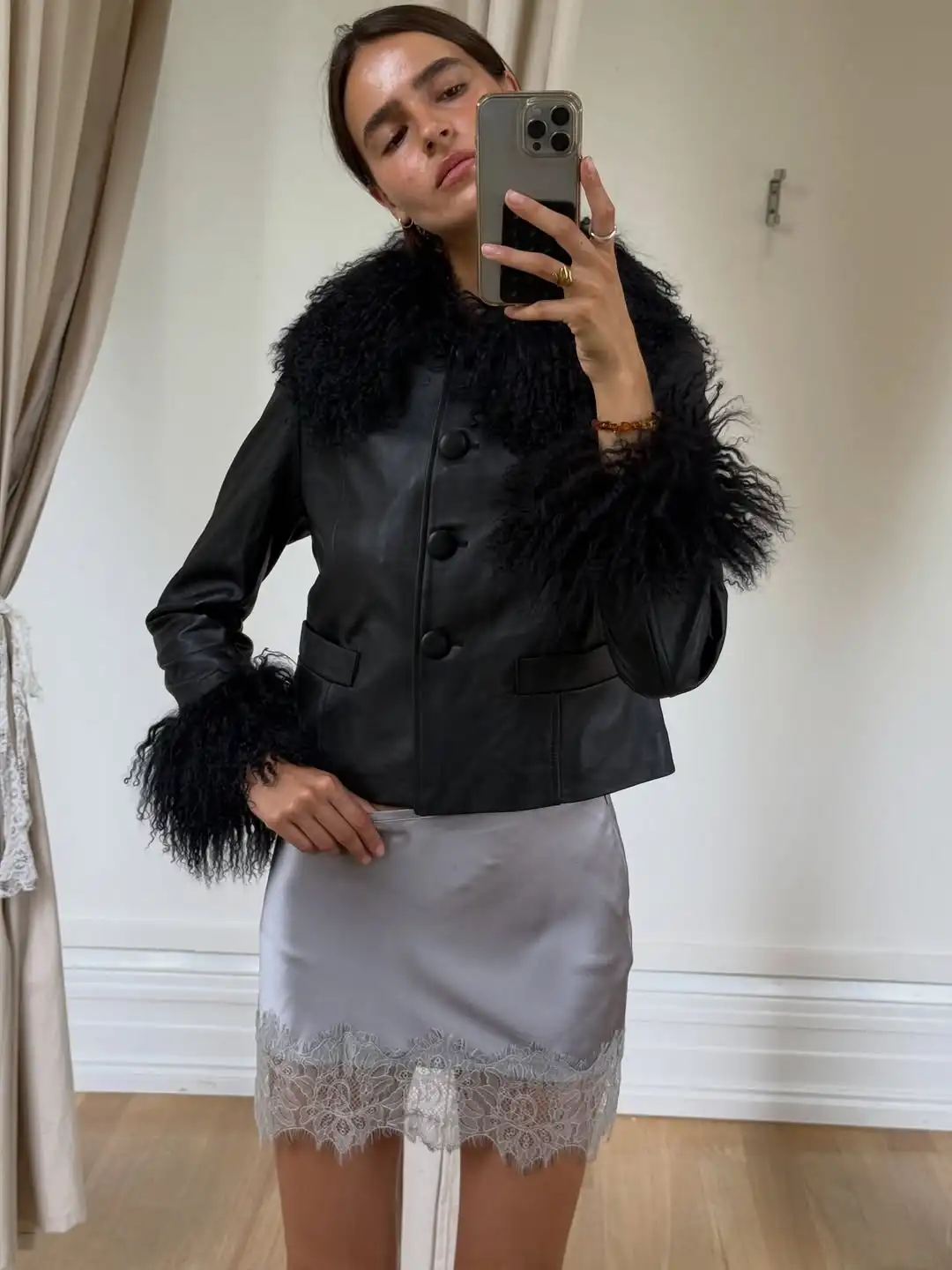 Women Faux Leather Coat With Faux Fur Spliced Collar & Cuffs Single‑breasted Button Long Sleeve Coats Autumn Vintage Lady Jacket