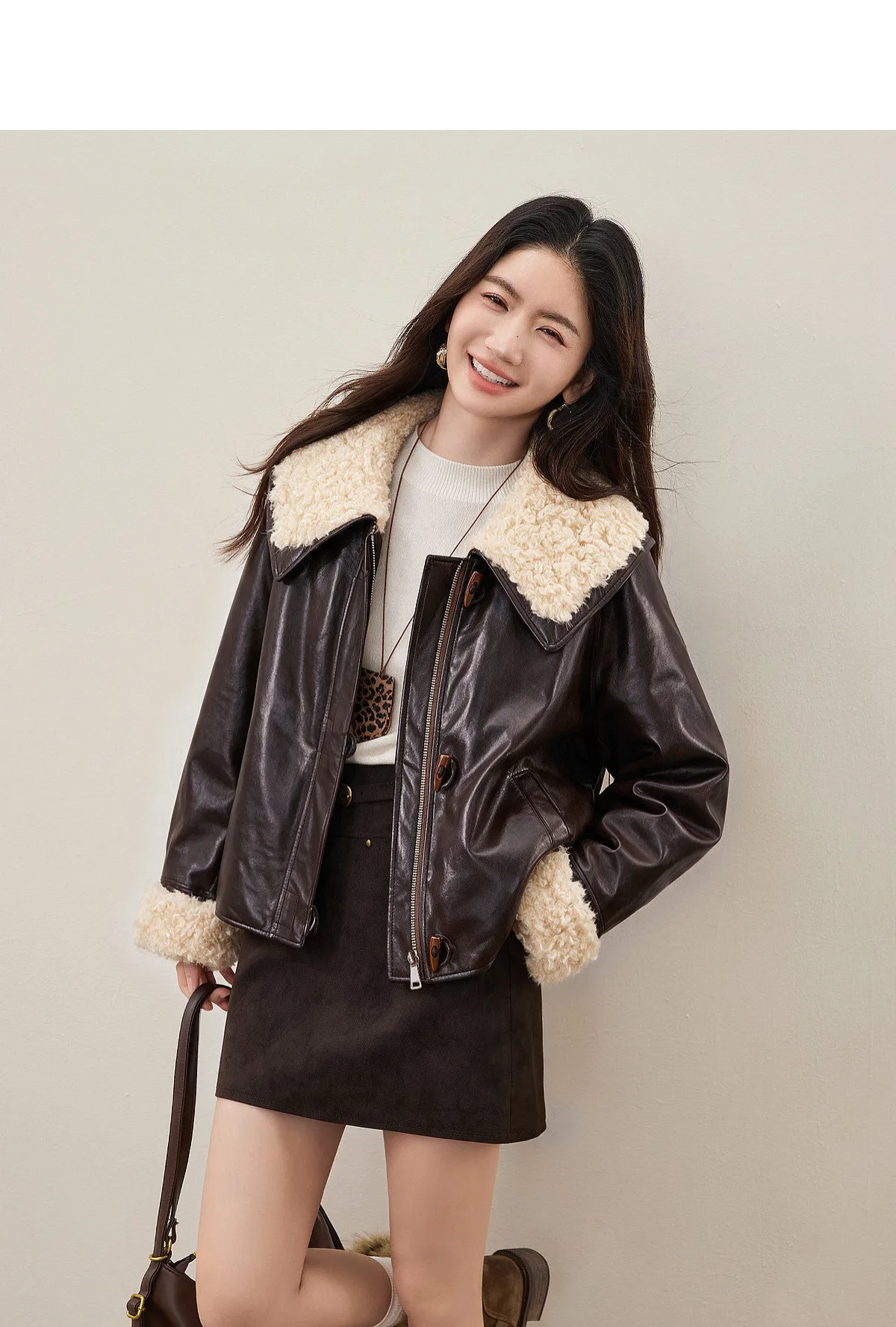 SENTUBILA Faux Fur Faux Leather Coat Women's Winter Wide 2026 Horn Buttons Loose Jacket Warm Vintage Plush Outerwear W64PD8069