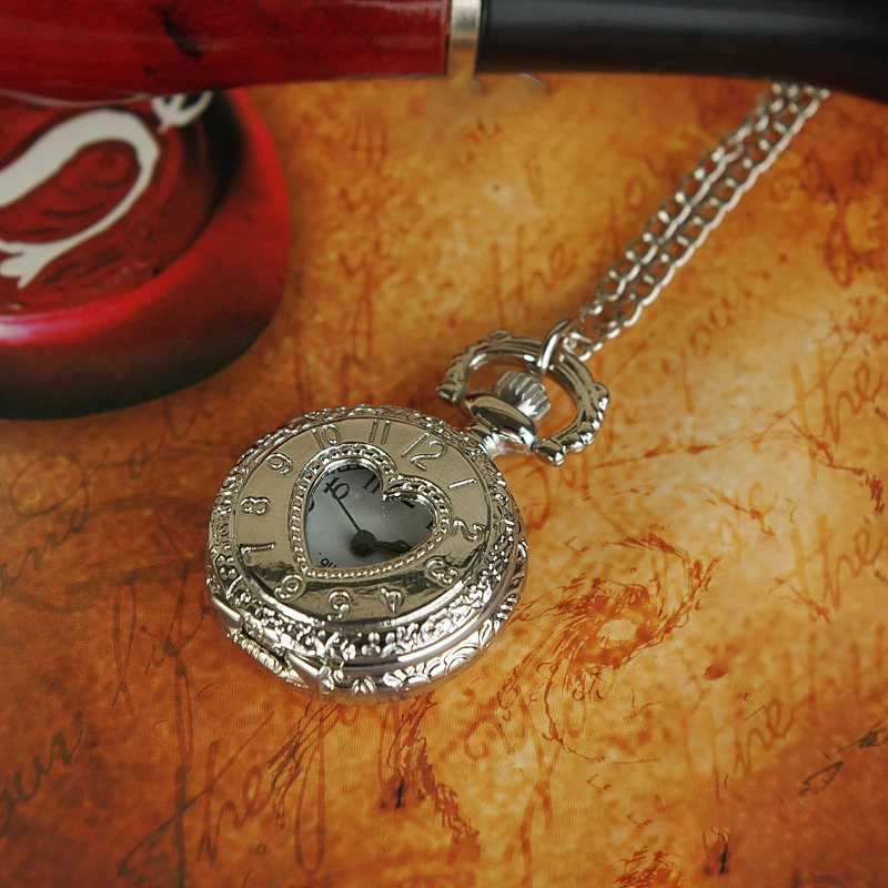 Hot Sale Women Vintage Pocket Watch Quartz Portable Hollow Out 1 Circular Design with Stylish 80cm Chain for Daily Party