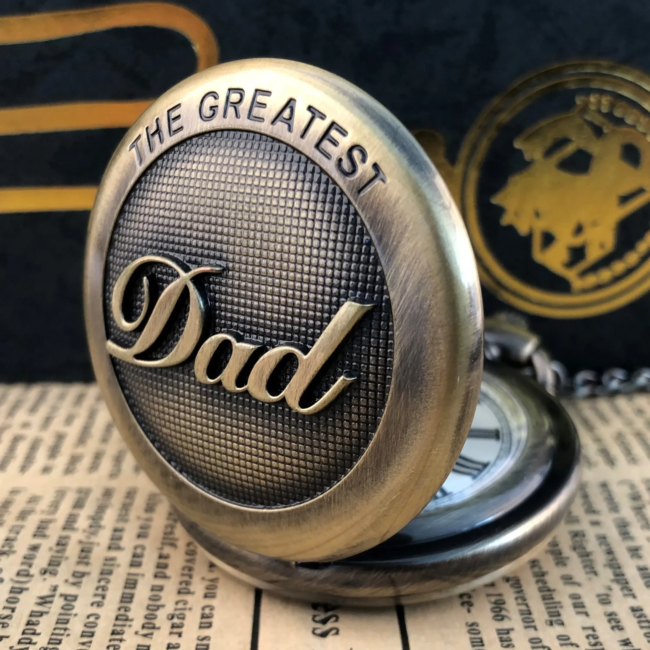 Roman Numerals Quartz Pocket Watch Popular Jewelry Pendant Necklace, Perfect Gifts for Greatest Fathers