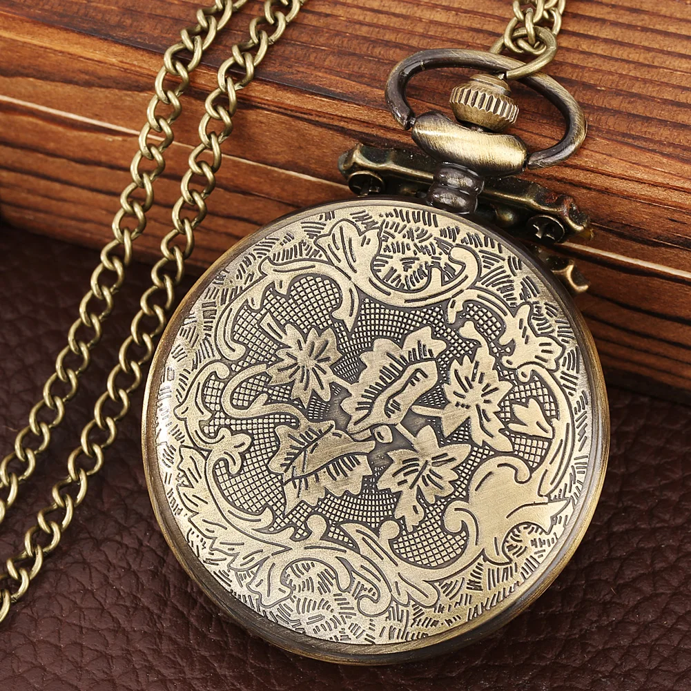 Multi‑Style Embossed Carved Alloy Pocket Watch Vintage Wood Decor Classic Quartz Pocket Watch Pendant Pocket Watch Gift Unisex