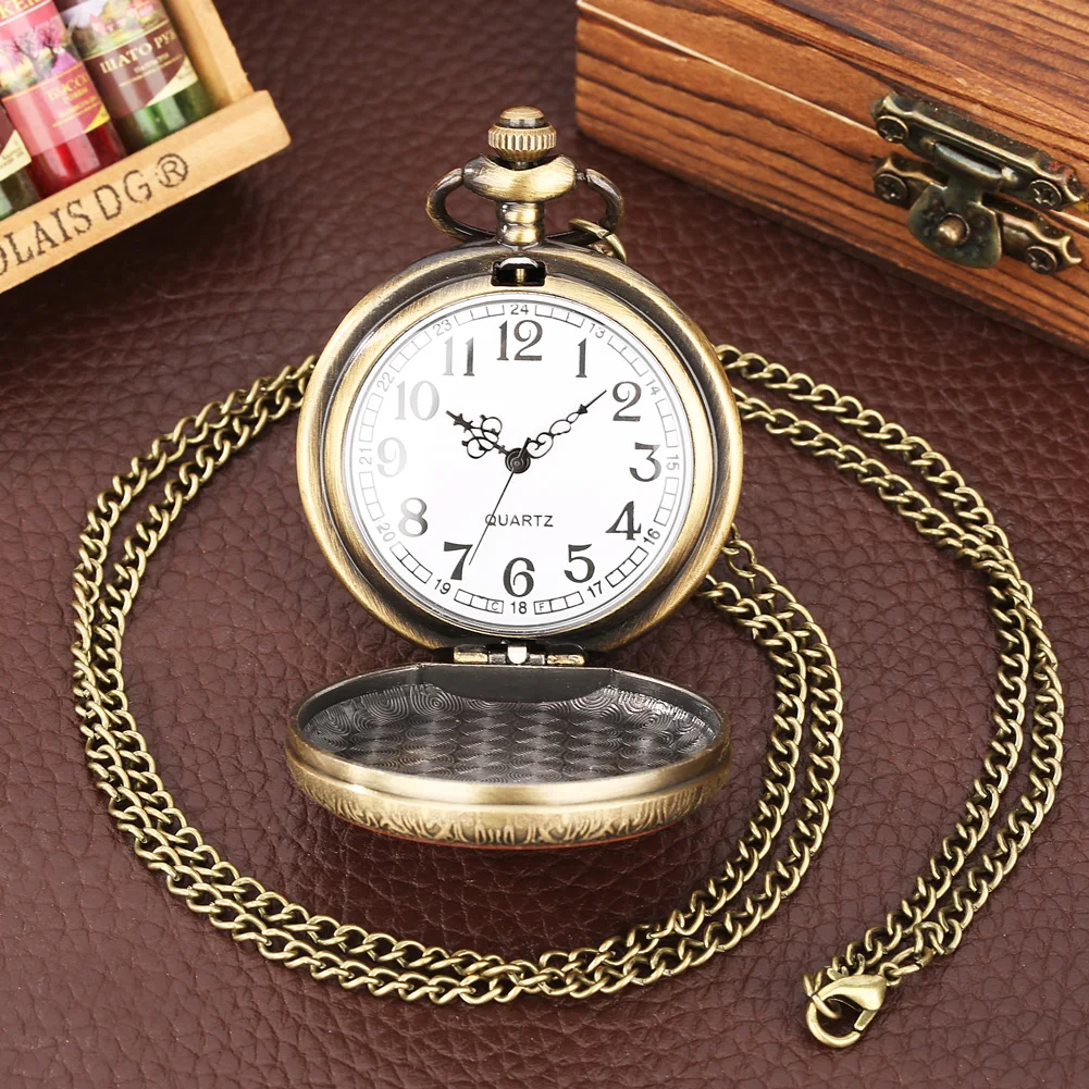 Multi‑Style Embossed Carved Alloy Pocket Watch Vintage Wood Decor Classic Quartz Pocket Watch Pendant Pocket Watch Gift Unisex