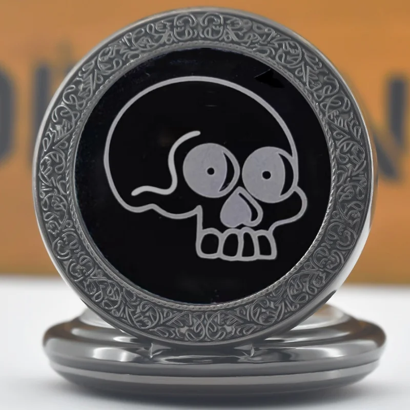Retro Charm Neutral Fashion Skull Printed Quartz Pocket Watch Steampunk Men's and Women's Necklace Pendant Gift