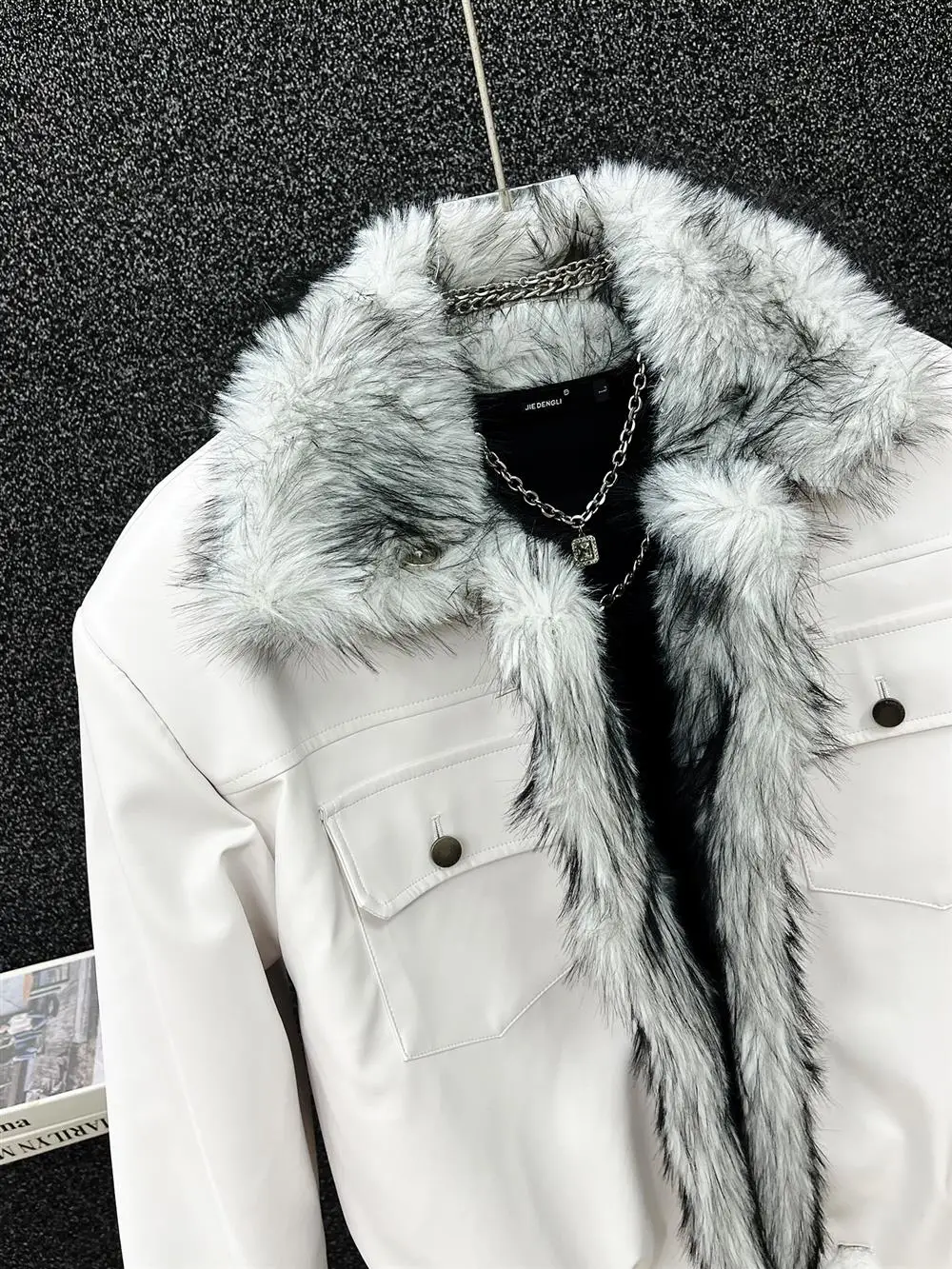 Men's Faux Fur Collar Short Parka Jacket Trendy Street Style Casual Male Thicken Warm Plush Cotton‑Padded Winter Outerwear