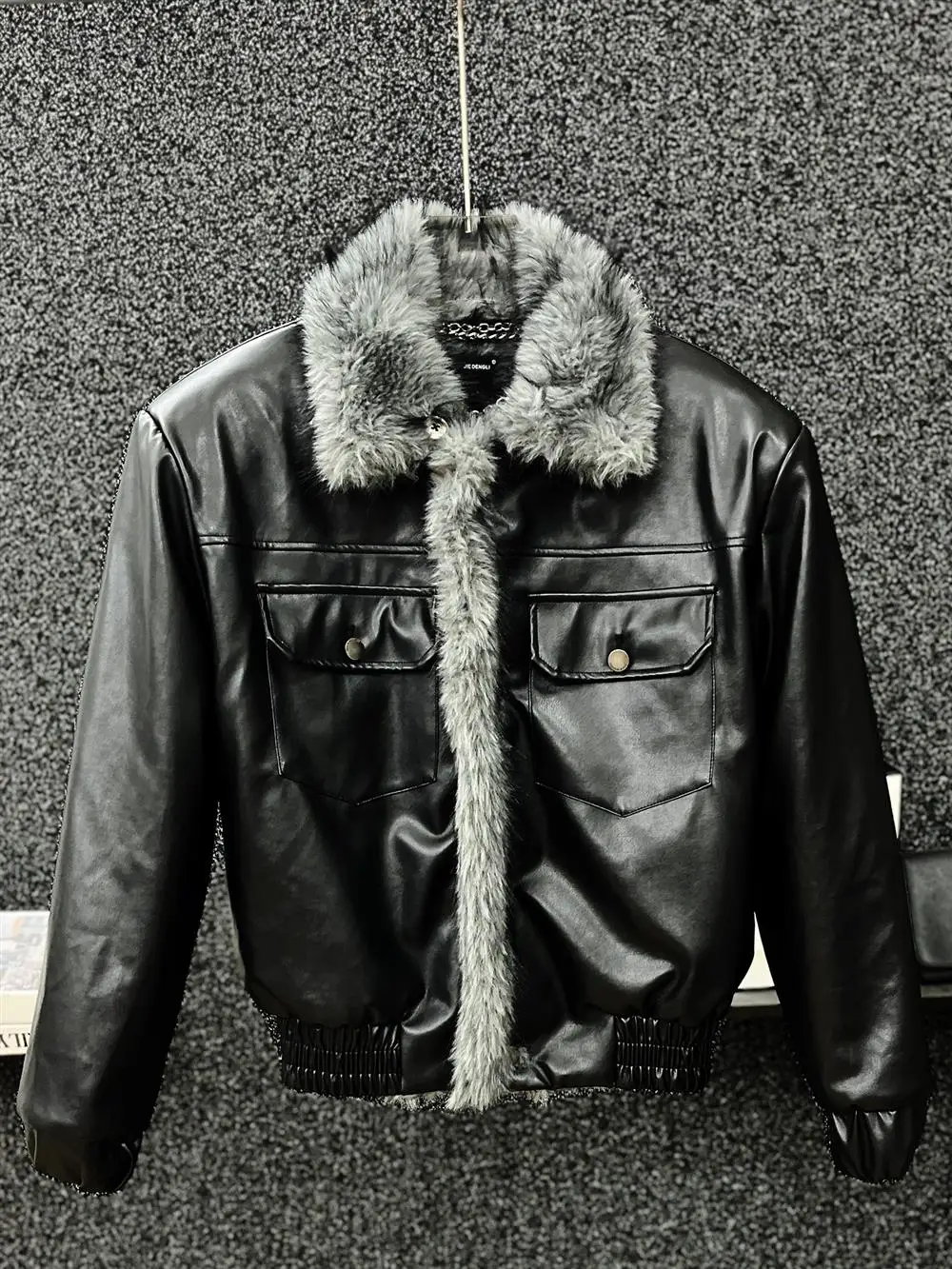 Men's Faux Fur Collar Short Parka Jacket Trendy Street Style Casual Male Thicken Warm Plush Cotton‑Padded Winter Outerwear