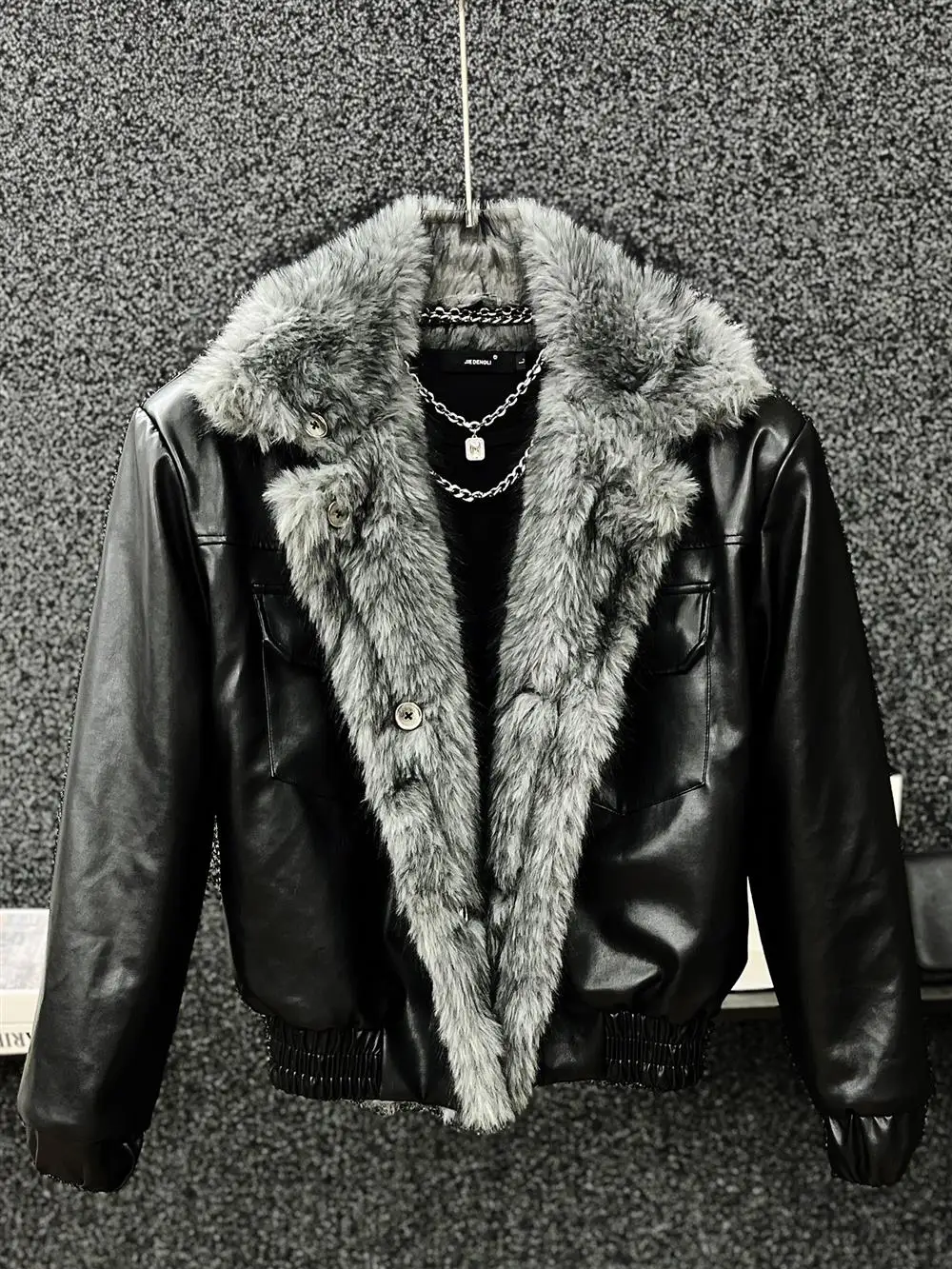 Men's Faux Fur Collar Short Parka Jacket Trendy Street Style Casual Male Thicken Warm Plush Cotton‑Padded Winter Outerwear