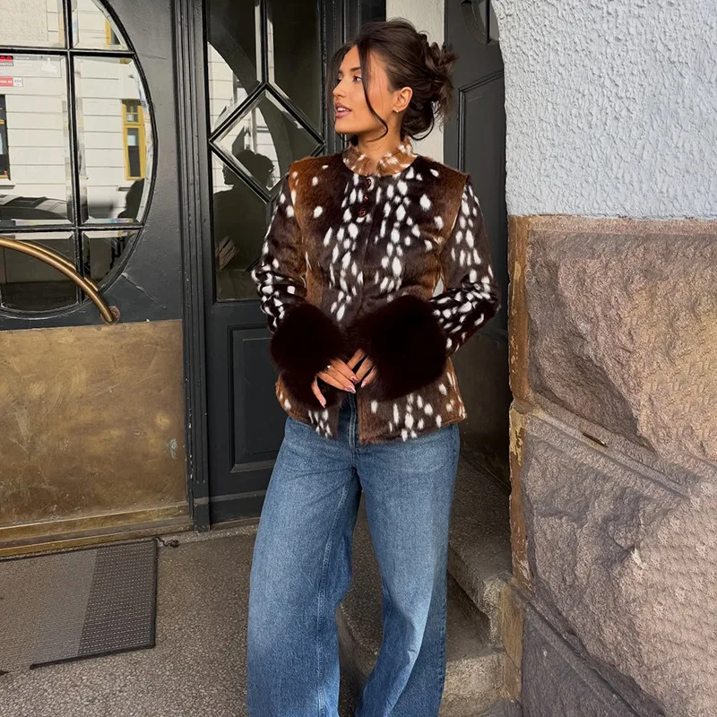 Women Leopard Print Stand Collar Waist Cinched Faux Fur Short Coat Fluffy Cuff Fashion Outerwear Winter Ladies Warm Furry Jacket