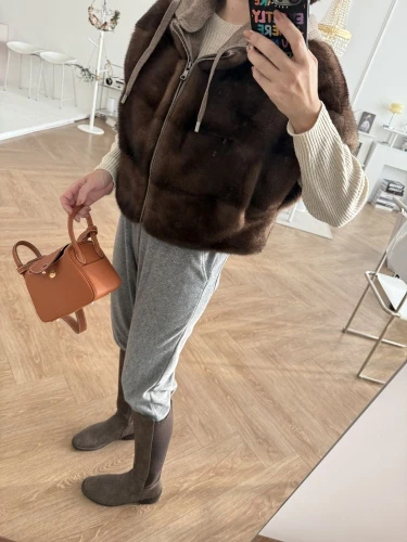 Faux Mink Fur Women Coat Removable Hoode Zipper Up Short Sleeves Winter Fall Faux Fur Jacket