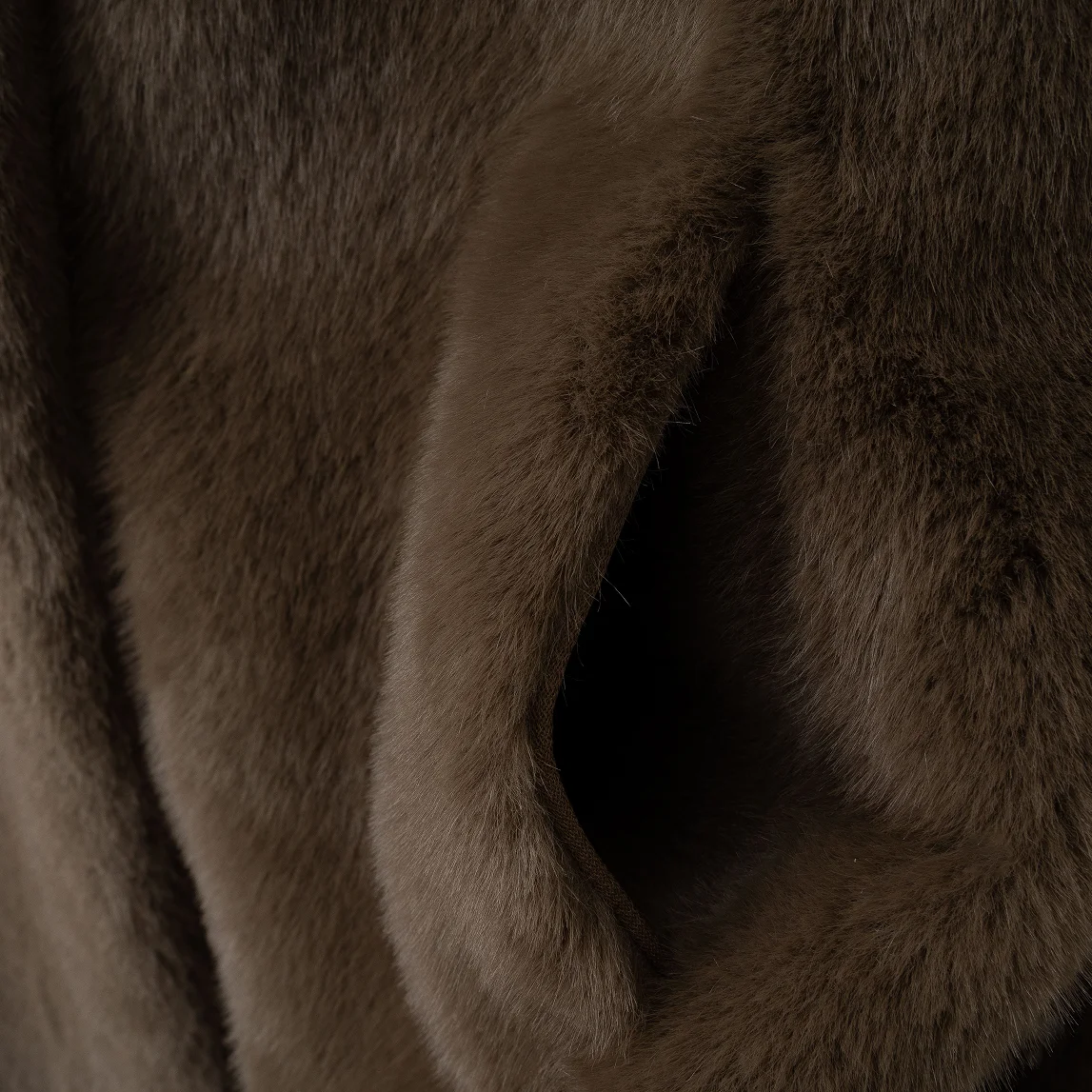 Women Long Faux Fur Coat Mandarin Collar Single Breasted Autumn Winter Warm Plush Overcoat With Pockets, Multi‑Colors Available