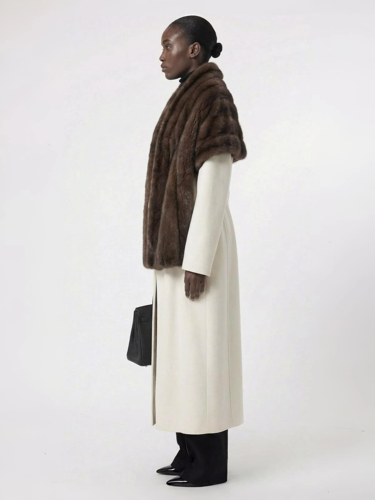 IG Women Luxury Mink-Like Faux Fur Shawl Stole, Wide Collar Wrap, Elegant Sleeveless Winter Evening Party Outerwear