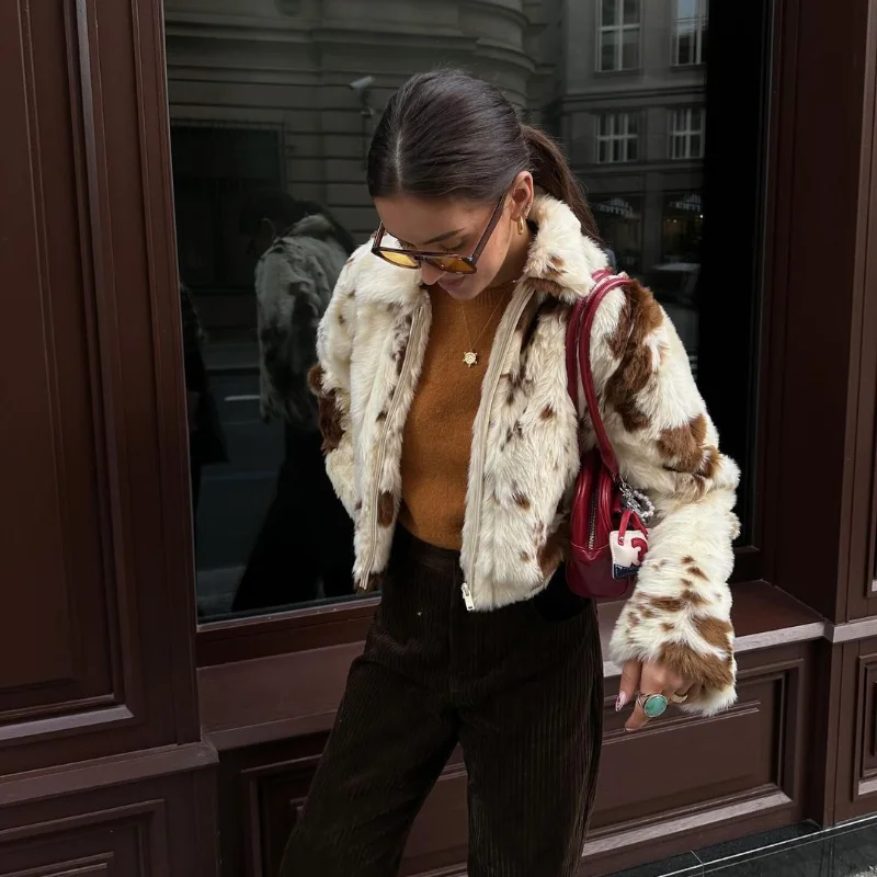 Faux Fur Contrast Women Coat 2025 Lapel Zipper Long Sleeve Female Coats Vintage Autumn Winter Pocket Thicken Warm Lady Outwear