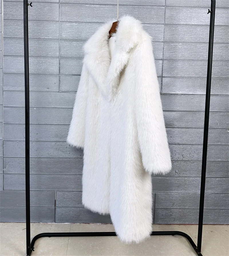 2025 Streetwear Fur Coat Women's Long Overcoat Autumn Winter Hooded Faux Toka Fur Outerwear Lady Turndown Collar Thicken Jackets