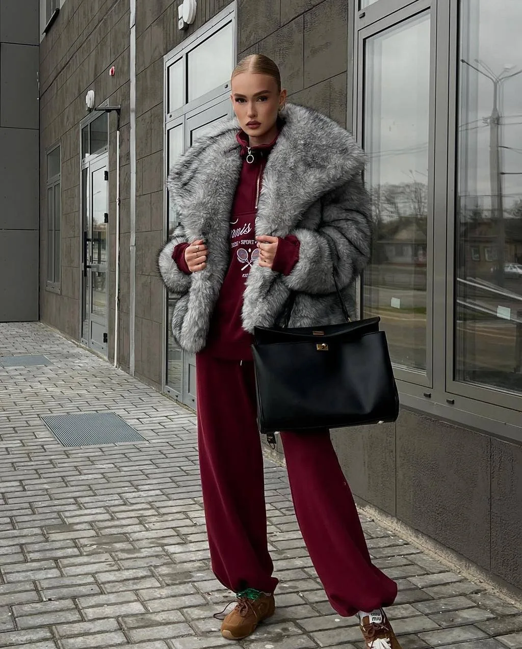 Fashion Winter Soft Fluffy Fur Coat Women High Street Luxury Large lapel Faux Fox Fur Jacket Silver fox colored Female Overcoats