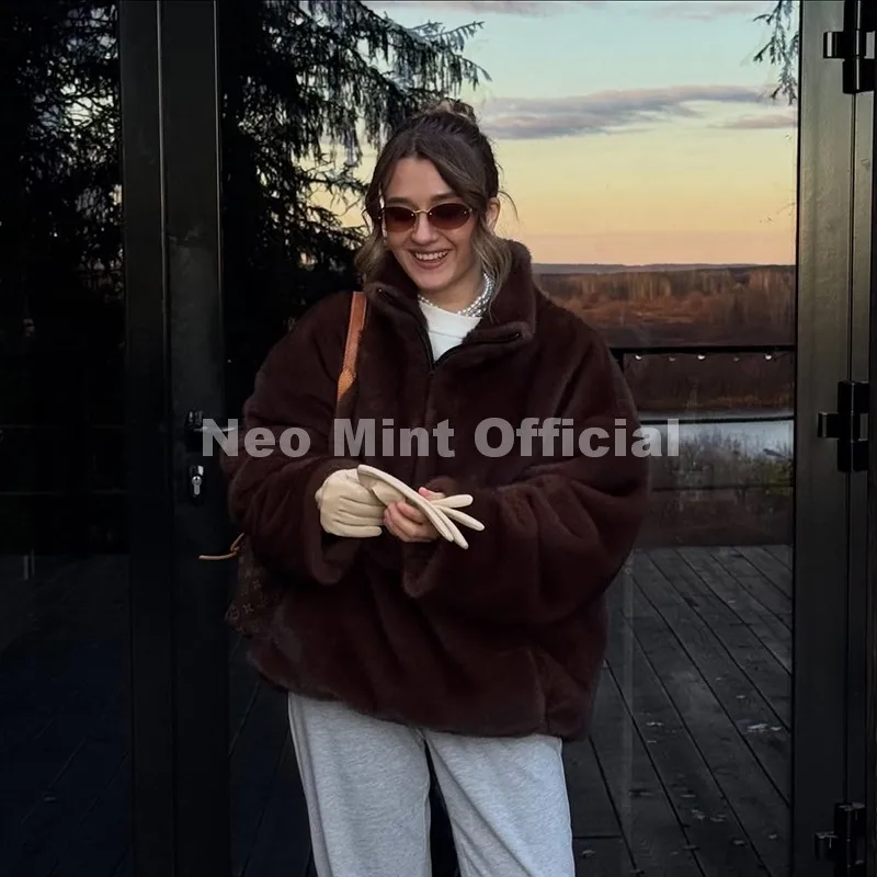 Neo Mint Iconic Chic Street Fashion Girls Faux Mink Fur Hoodies Sweatshirts Women Retro Luxury Front Zipper Eco Fur Jacket Coats