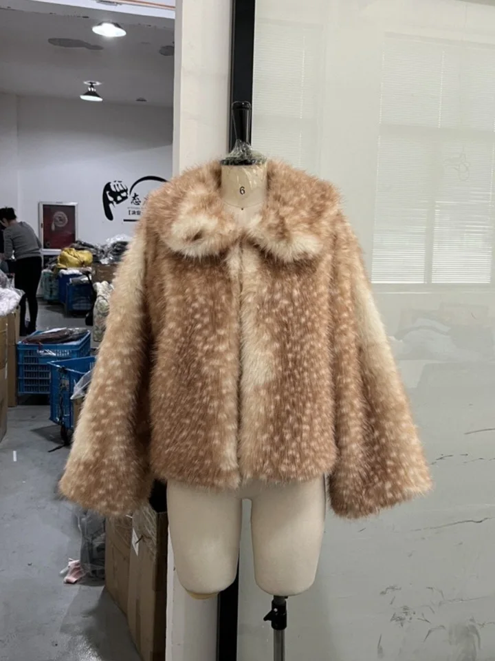 DEAT Fashion Wide Lapel Deer‑spot Print Faux Fur Women's Long Sleeve Zipper Cropped Thick Coats Autumn New 7A6055