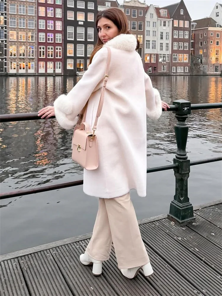 Tossy Winter Fashion Luxury Faux Fur Overcoat Women's Long Sleeve Pocket Loose High Waist Commute Coat Female Faux Fur 2025 New