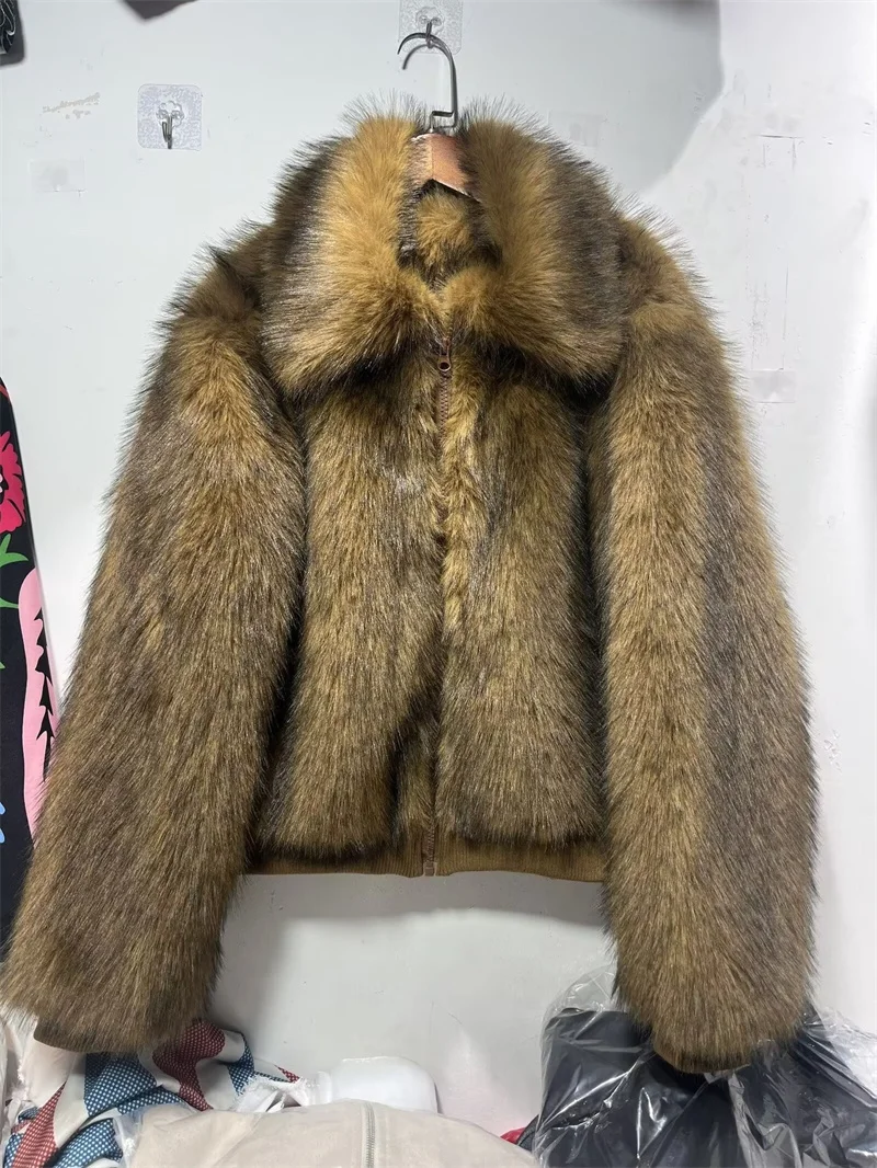 2025 Fashion Fox Fur Short Coat Women's Faux Fur Overcoat Winter Thicken Loose Jacket Streetwear Lady Zipper-up Fur Outerwear