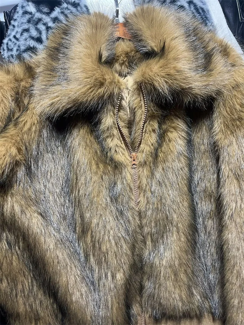 2025 Fashion Fox Fur Short Coat Women's Faux Fur Overcoat Winter Thicken Loose Jacket Streetwear Lady Zipper-up Fur Outerwear